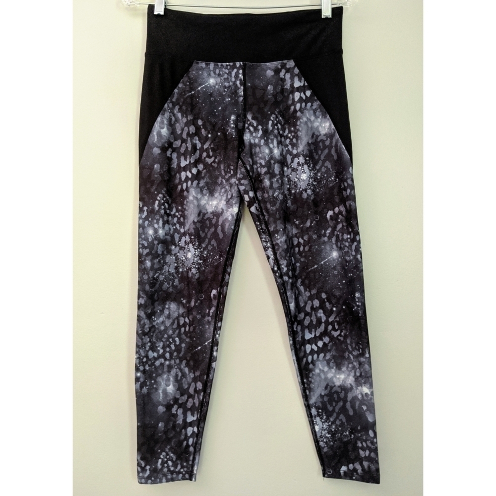Betsey Johnson Performance High Rise Leggings